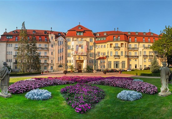 Piešťany - Thermia Palace Health Spa Hotel - Slovenské Lázně